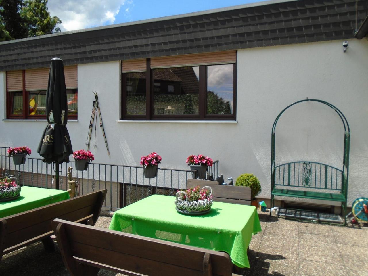 Haus Sonneneck Hotel Medebach Exterior foto